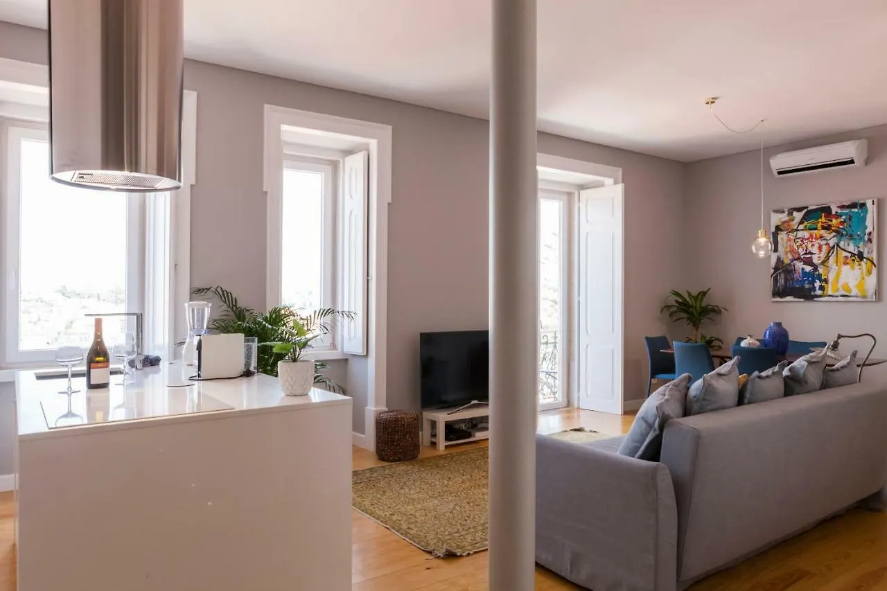 Alfama Castle Riverside View Apartment Lisbon